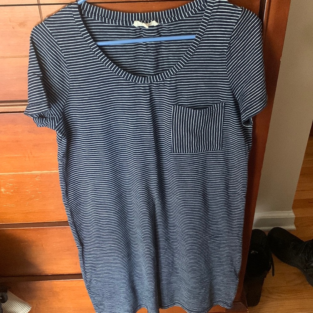 Jane and Delancey Navy Striped T-shirt dress Medium Never Worn